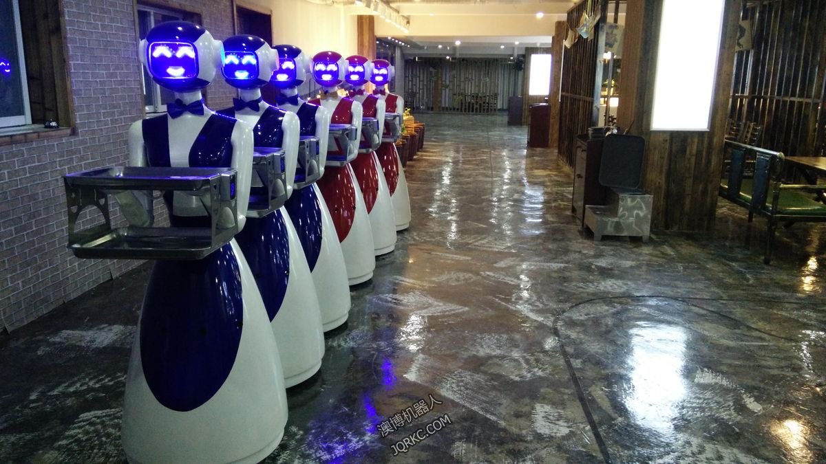 服務(wù)機器人能解決餐飲行業(yè)用工荒問題嗎?